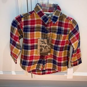 Boy’s NWT plaid flannel shirt. Badge.
